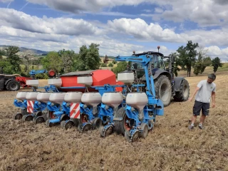 Du désherbage mécanique du maïs pour préserver la qualité de l’eau potable