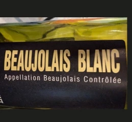 Le beaujolais veut tripler sa production de blanc 